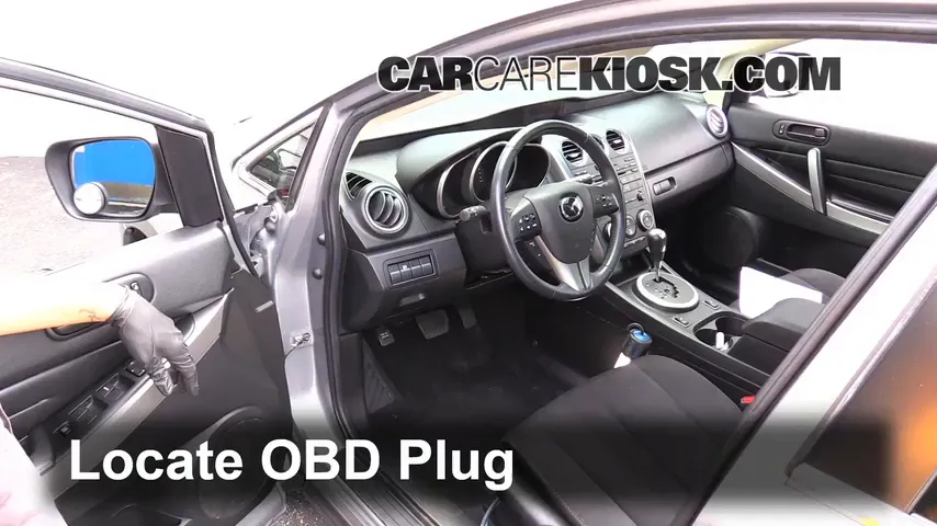 2011 Mazda CX-7 Sport 2.5L 4 Cyl. Compruebe la luz del motor Diagnosticar
